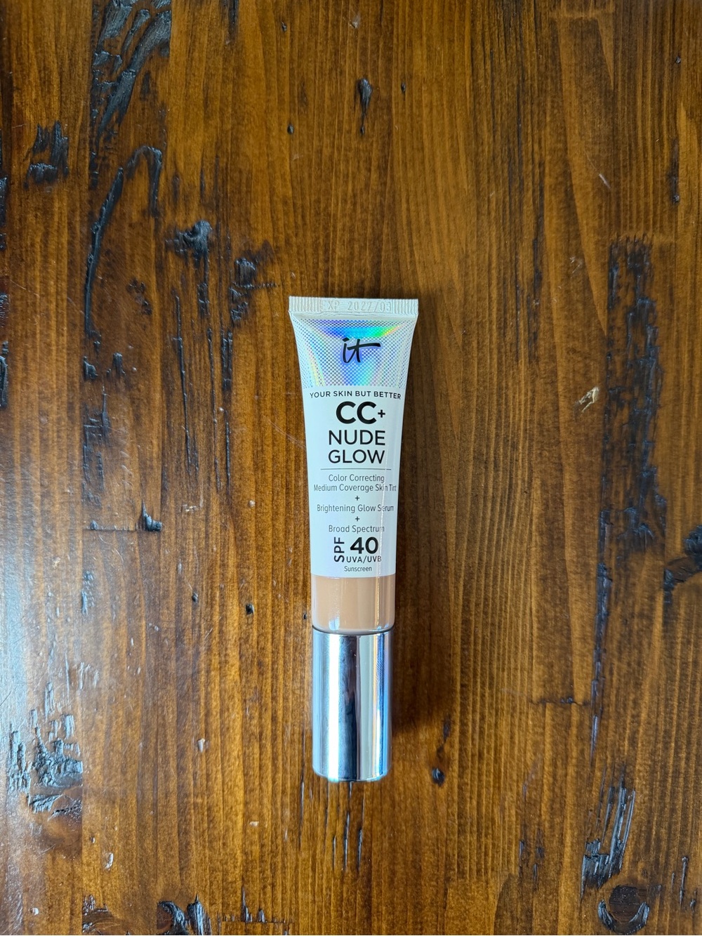 IT cosmetics CC+ Nude Glow Foundation - Tan